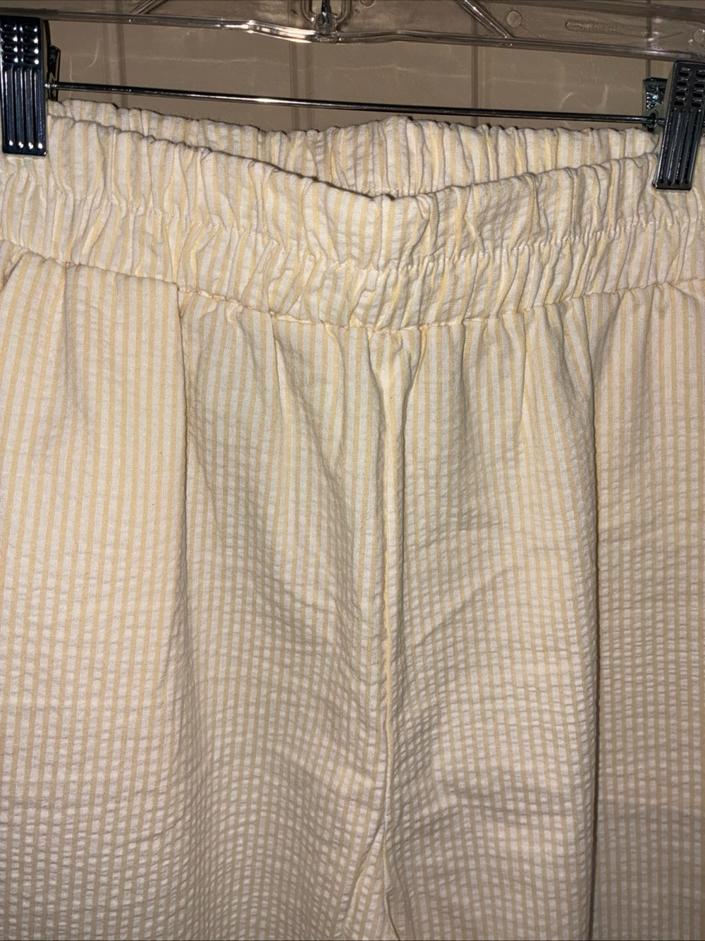 Women's yellow and white striped Wide-Leg Textured Pull-On Pants - Picture 3 of 9